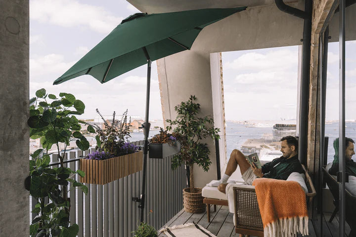 HSGOODS | Frida rectangular parasol with hoist and tilt 140 x 220 cm
